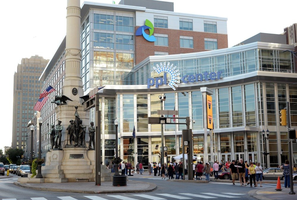 Crowded parking lot in Bethlehem PA showing tight spaces that cause door dings
